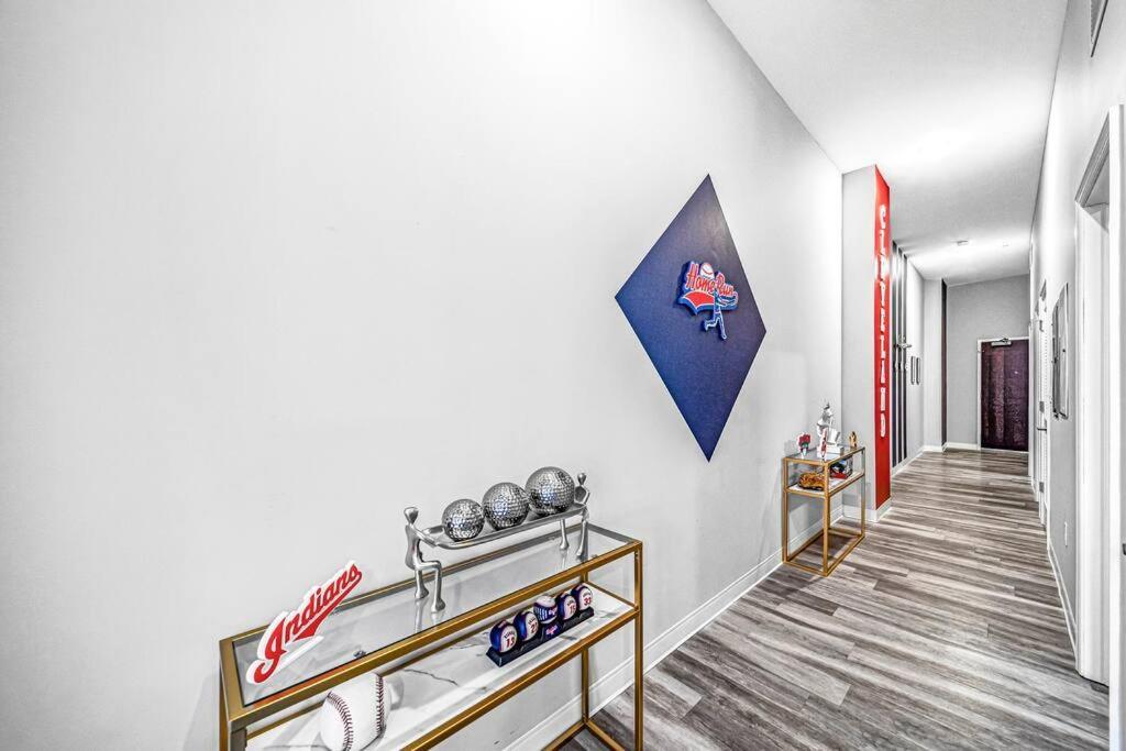 Apartamento 2Br Unit In The Heart Of Dt With View Of Playhouse Square, Pool & Gym Access- 305 Cleveland Exterior foto