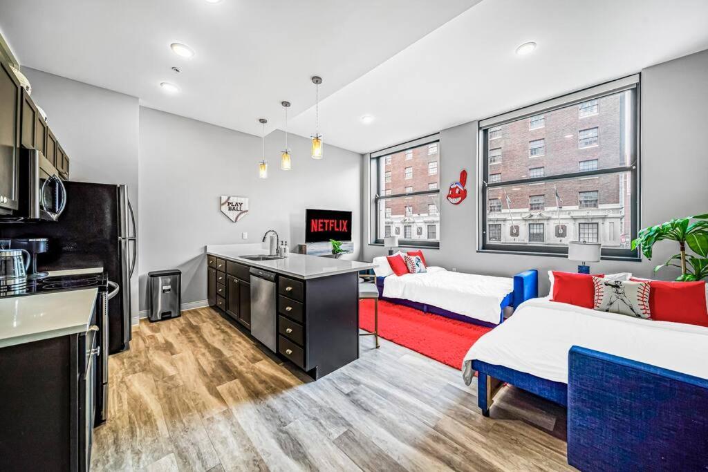Apartamento 2Br Unit In The Heart Of Dt With View Of Playhouse Square, Pool & Gym Access- 305 Cleveland Exterior foto