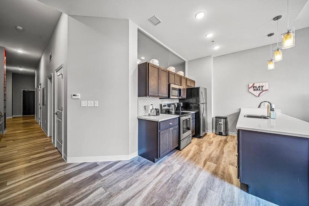 Apartamento 2Br Unit In The Heart Of Dt With View Of Playhouse Square, Pool & Gym Access- 305 Cleveland Exterior foto